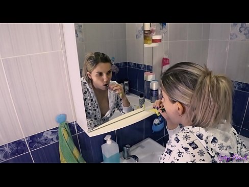 ❤️ Mae darnia gyda ifanc mewn pyjamas yn dod i ben cum llafar yn ass - letty du ️❌ Fideo porn ar cy.xxxhdporn.ru